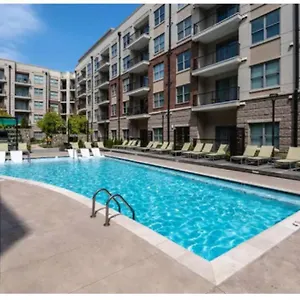 Apartment League Flats Uptown At West Trade Street